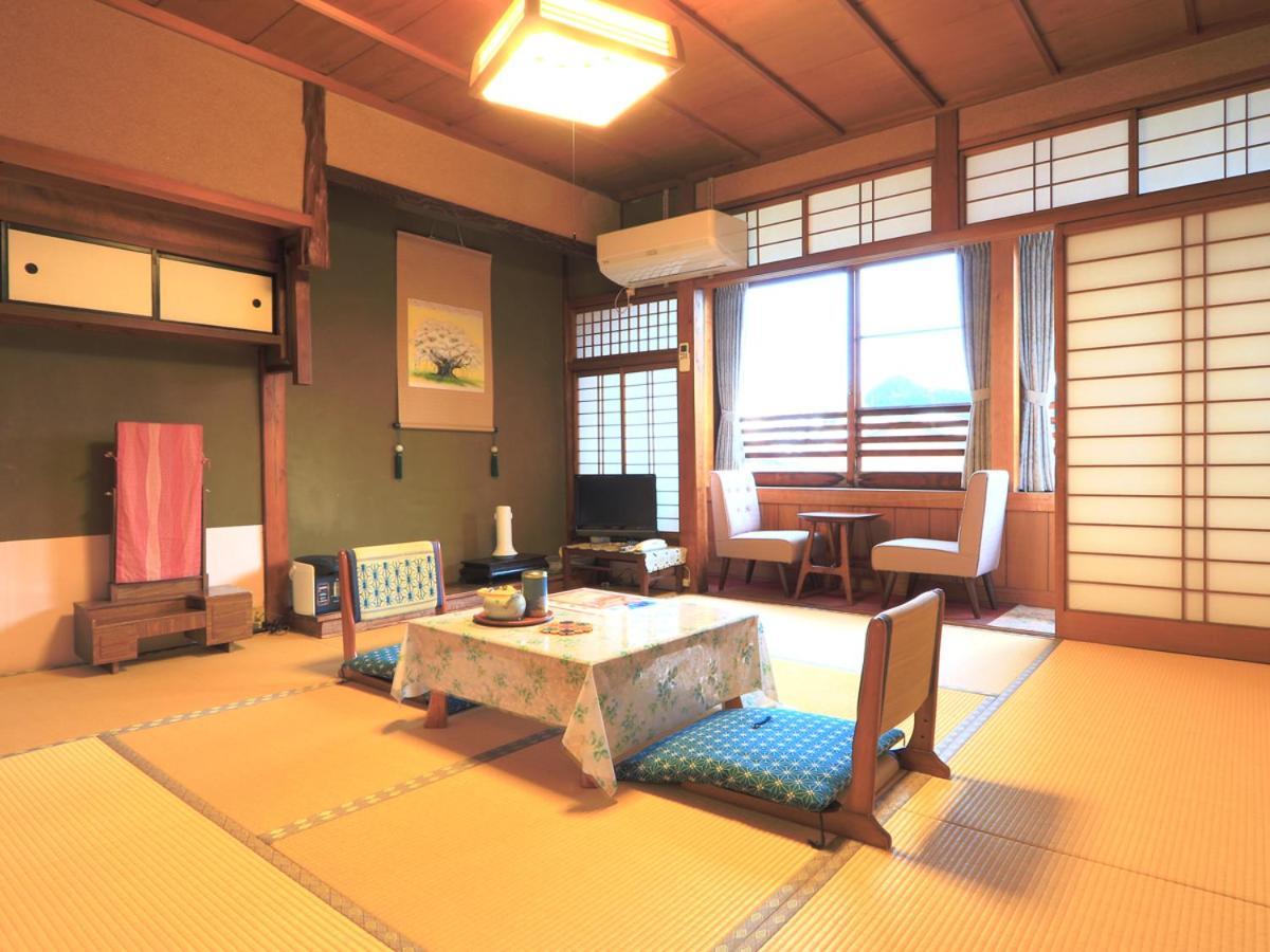 Ougiya Ryokan Toyooka  Εξωτερικό φωτογραφία
